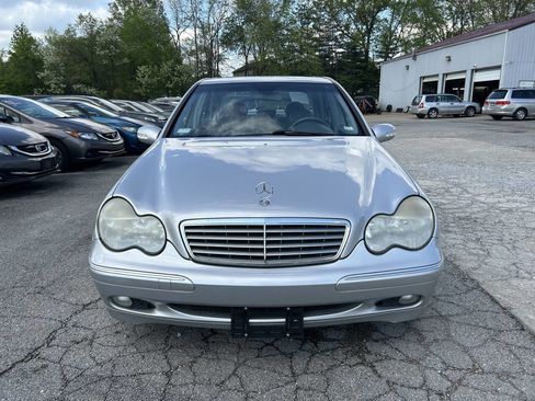 Used 2003 Mercedes-Benz C 240 Sedan image 9