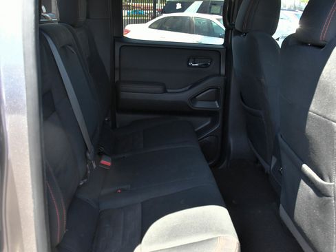 Used 2022 Nissan Frontier Pro-X RWD image 42
