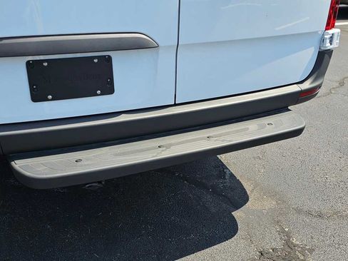 Used 2024 Mercedes-Benz Sprinter 3500 image 11