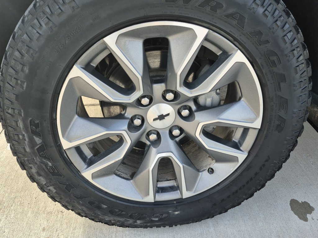 Used 2021 Chevrolet Silverado 1500 RST AWD/4WD image 29
