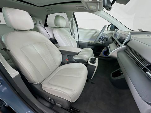 Used 2024 Hyundai Ioniq 5 Limited RWD image 32