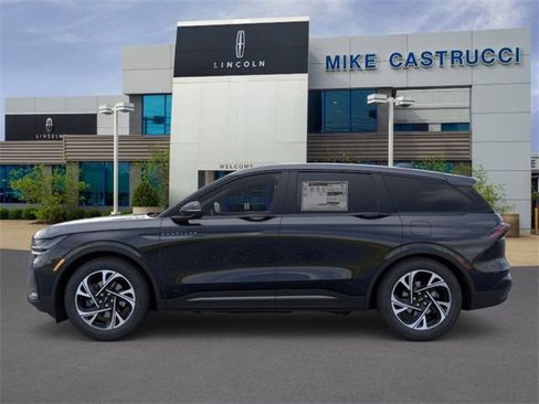 New 2025 Lincoln Nautilus Premier w/ Jet Appearance Package image 3