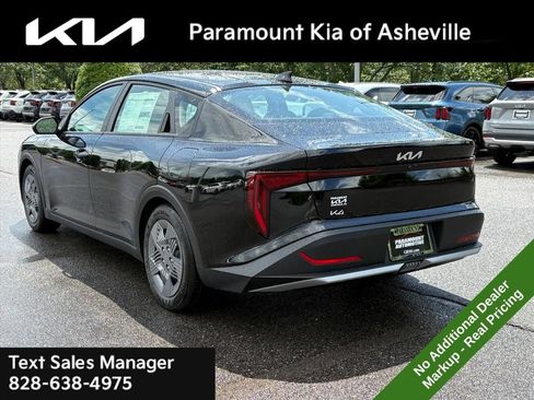New 2026 Kia K4 FWD image 4
