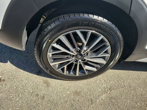 Used 2019 Hyundai Tucson SEL image 5