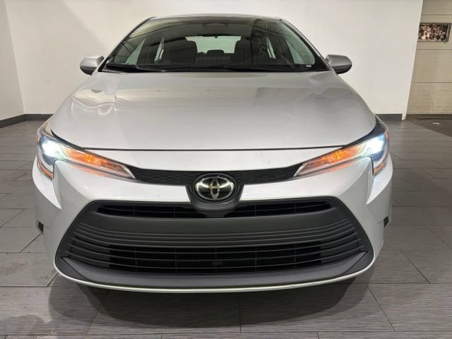 Used 2024 Toyota Corolla LE FWD image 8