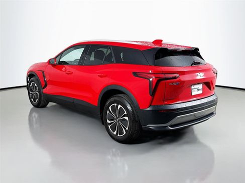 Used 2024 Chevrolet Blazer EV LT AWD/4WD image 7