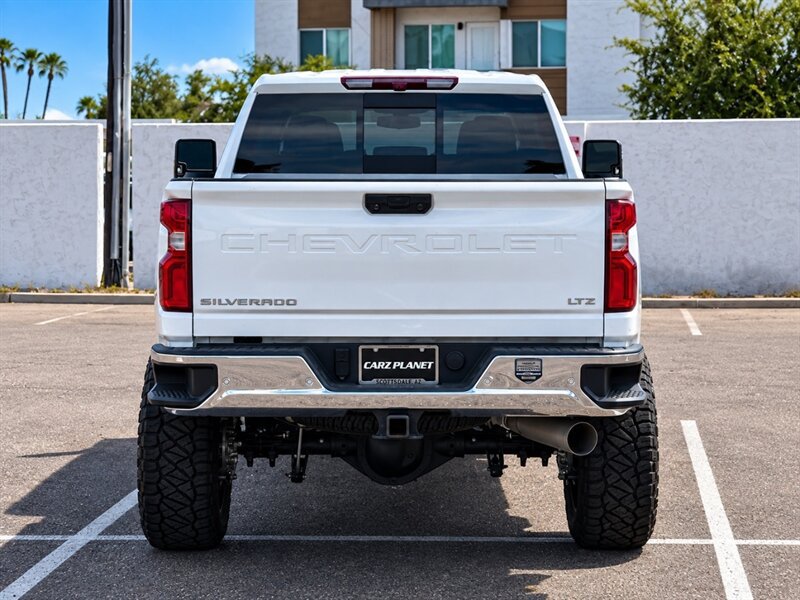 Used 2022 Chevrolet Silverado 2500 LTZ w/ LTZ Plus Package AWD/4WD image 5