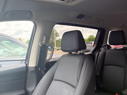 Used 2026 Honda Odyssey EX-L image 2