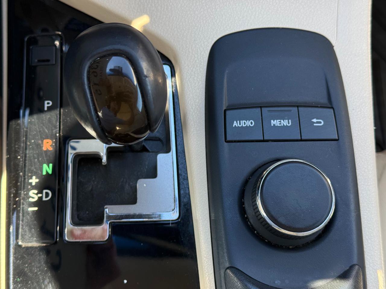Used 2013 Lexus ES 350 w/ Premium Pkg FWD image 15