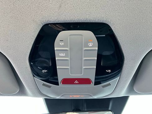 Used 2025 Kia K4 LXS image 16