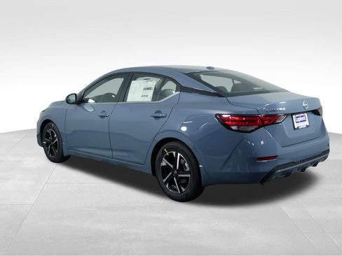 Used 2025 Nissan Sentra SV w/ All-Weather Package image 7