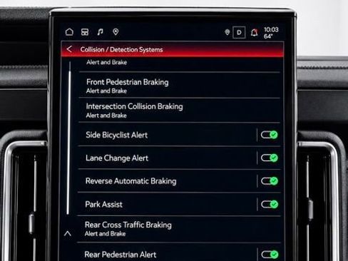 Used 2026 GMC Yukon Denali w/ Sun & Power Step Package AWD/4WD image 30