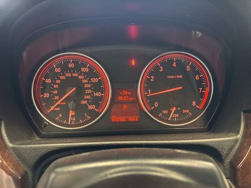 Used 2009 BMW 335i Convertible RWD image 2