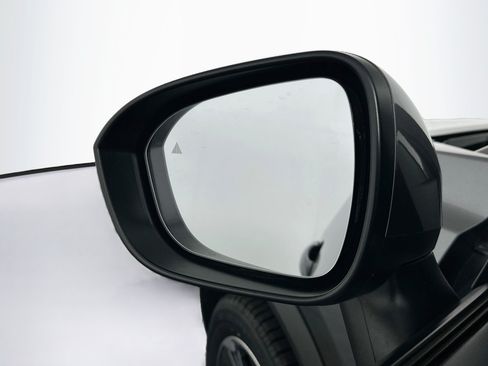 Used 2026 Nissan Rogue SV FWD image 16