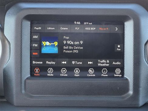 Used 2021 Jeep Gladiator Sport image 3