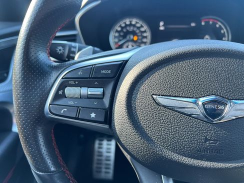 Used 2023 Genesis G70 2.0T w/ Sport Prestige Package image 16