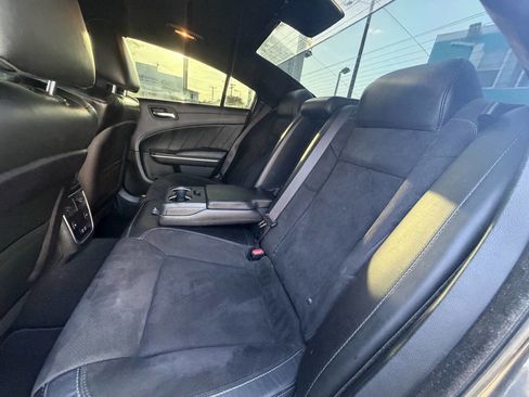Used 2020 Dodge Charger Scat Pack w/ Plus Group RWD image 17