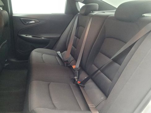 Used 2023 Chevrolet Malibu LS FWD image 18