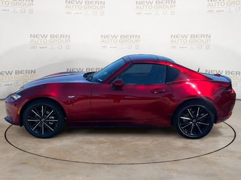 New 2026 MAZDA MX-5 Miata RF Grand Touring image 2