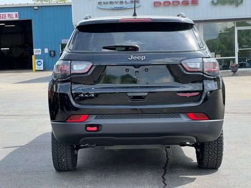 Used 2024 Jeep Compass Trailhawk w/ Trailhawk Elite Group AWD/4WD image 50