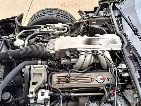 Used 1988 Chevrolet Corvette Coupe image 14