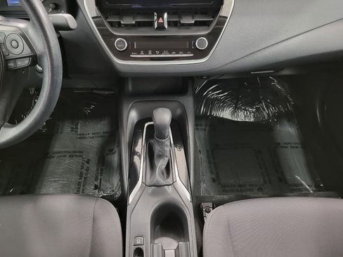 Used 2024 Toyota Corolla LE FWD image 16