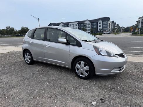 Used 2013 Honda Fit image 5