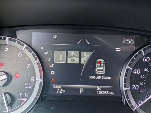 Used 2020 Toyota Highlander Platinum image 11