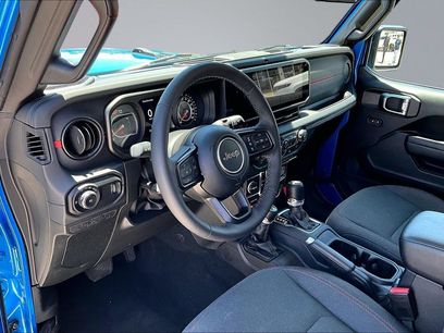 Certified 2025 Jeep Wrangler Unlimited Rubicon w/ Convenience Group