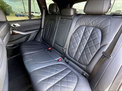 Used 2023 BMW X5 xDrive40i AWD/4WD image 19
