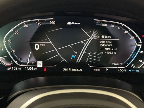 Used 2023 BMW 530e w/ M Sport Package image 24