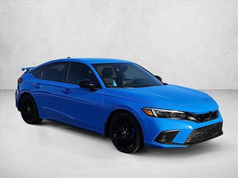 Used 2022 Honda Civic Sport image 3