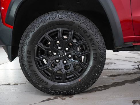Used 2026 Chevrolet Colorado Trail Boss AWD/4WD image 28