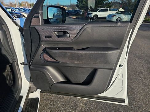 New 2026 INFINITI QX80 Autograph image 10