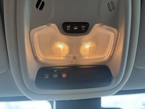 Certified 2023 Buick Encore GX Select image 33