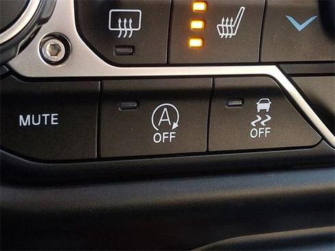 Used 2020 Jeep Gladiator Overland w/ Dual Top Group image 20