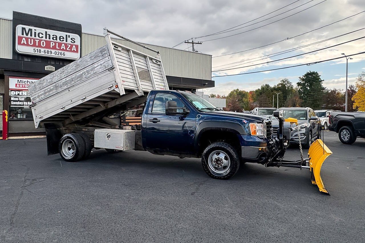Used 2008 GMC Sierra 3500 W/T AWD/4WD image 2