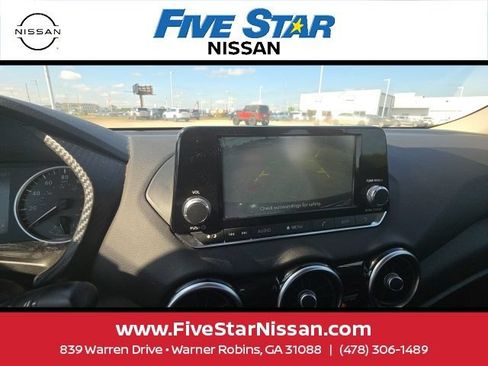 Used 2024 Nissan Sentra S FWD image 19