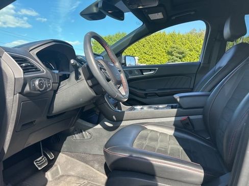 Used 2023 Ford Edge ST-Line image 14