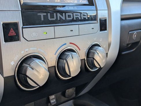 Used 2015 Toyota Tundra SR5 image 8