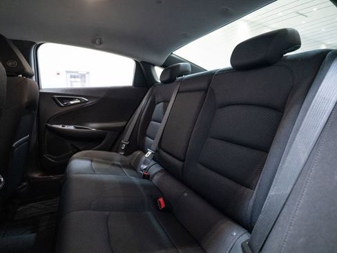 Used 2022 Chevrolet Malibu LT w/ Sport Edition FWD image 32