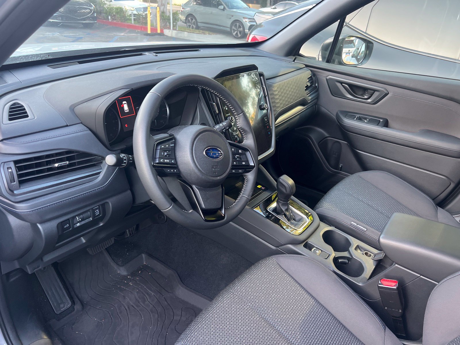 Used 2025 Subaru Forester Premium AWD/4WD image 12