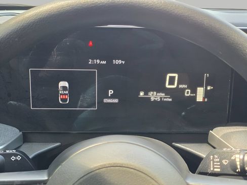 Used 2025 Nissan Kicks SV w/ SV Premium Package AWD/4WD image 19