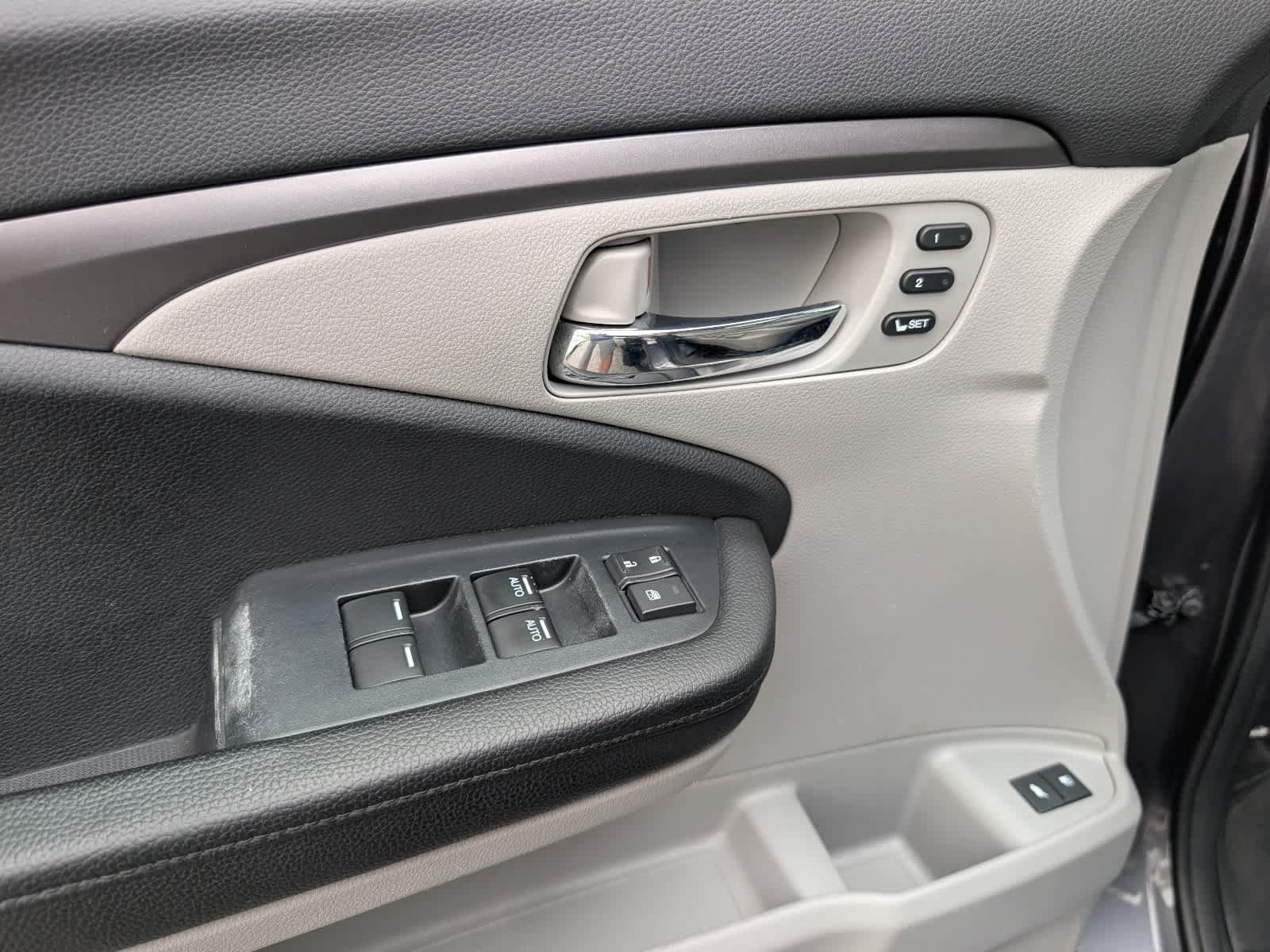 Used 2021 Honda Pilot EX-L image 22
