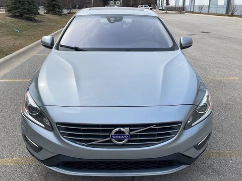 Used 2017 Volvo S60 T5 Dynamic AWD/4WD image 4