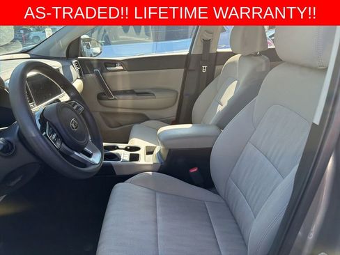 Used 2022 Kia Sportage LX FWD image 9