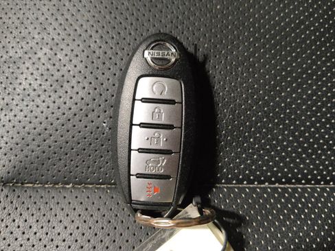 Used 2015 Nissan Murano SL w/ Cargo Package image 32