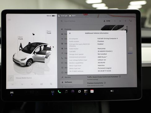 Used 2024 Tesla Model Y Long Range AWD/4WD image 51