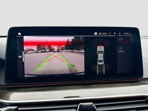 Used 2021 BMW 540i xDrive w/ M Sport Package image 14