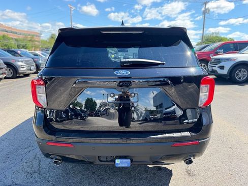 Used 2023 Ford Explorer ST-Line w/ Class IV Trailer Tow Package AWD/4WD image 8